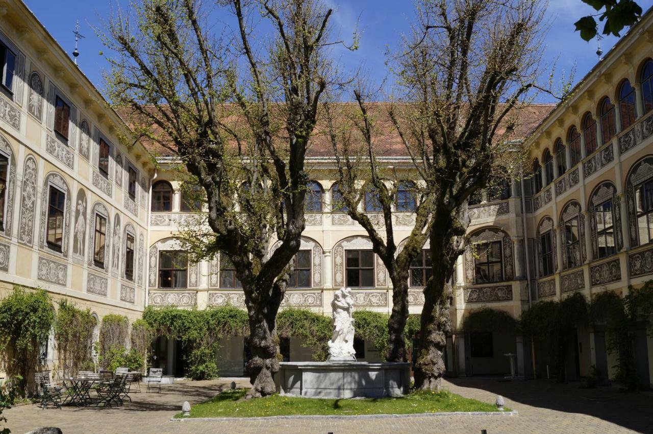 Schloss Puchberg Wels
